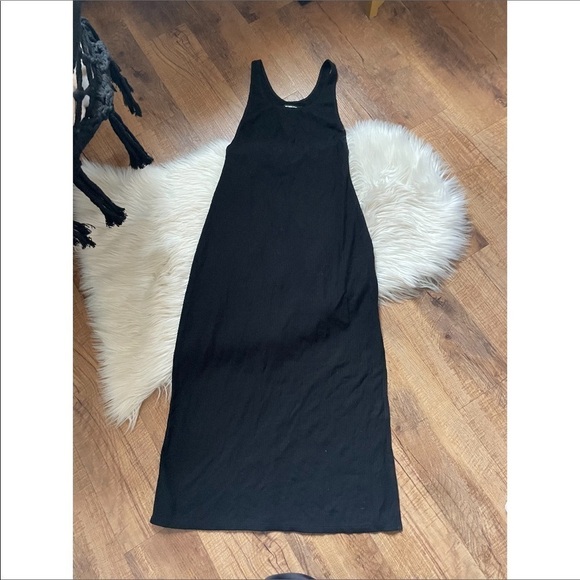 REFORMATION Black Ribbed Bliss Dress - Picture 2 of 5